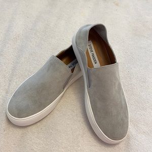 Steve Madden Slip on Shoes Size 7.5